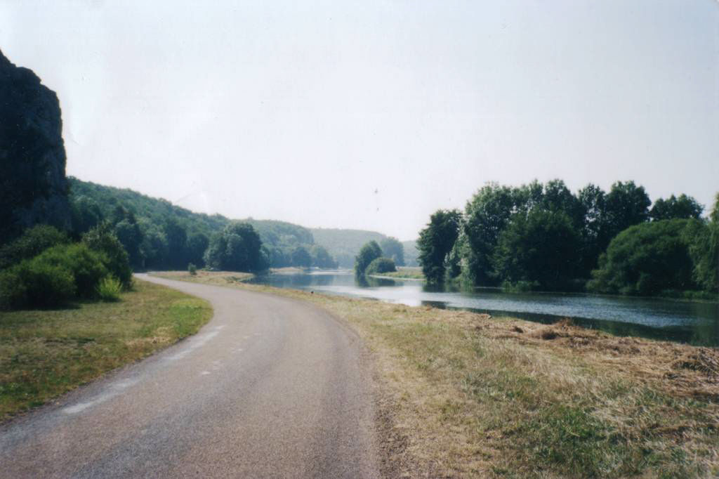 Along the Ouanne