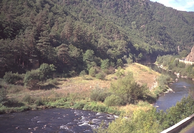 Near Retournac