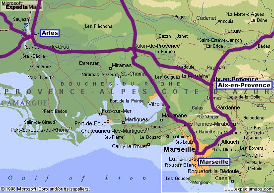 Salon.jpg (70906 bytes)